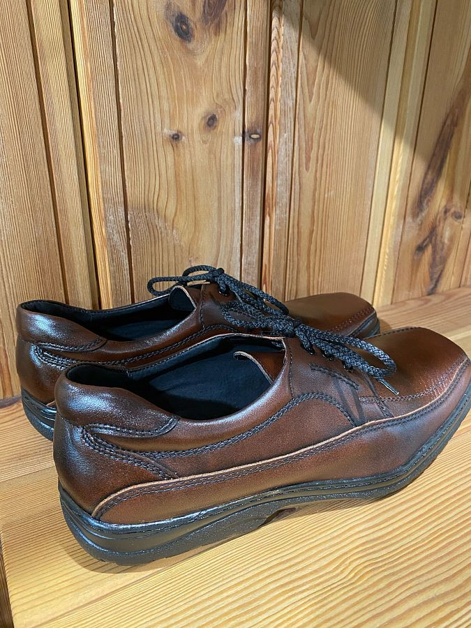 Obuv GORDON 90103PV40 hnědá nízká vel. 42 - Obrázek (1) Obuv GORDON 90103PV40 hnědá nízká vel. 42 - Obrázek (1)